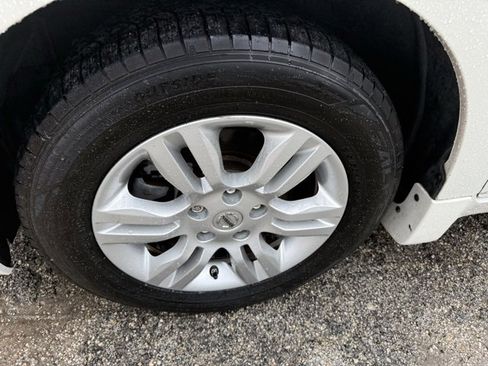 Used 2010 Nissan Altima 2.5 S w/ Convenience Pkg image 17