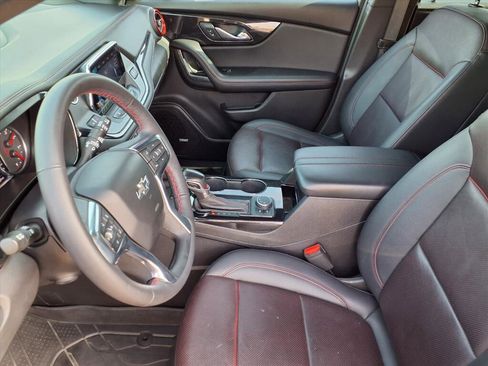 Used 2021 Chevrolet Blazer RS w/ Enhanced Convenience Package image 16