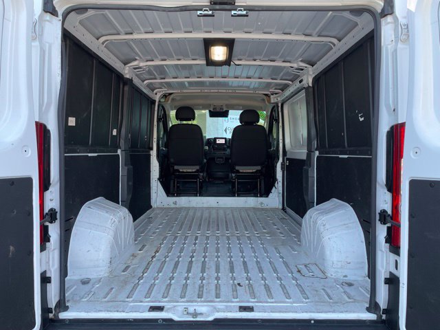Used 2025 RAM ProMaster 2500 w/ Convenience Group FWD image 26