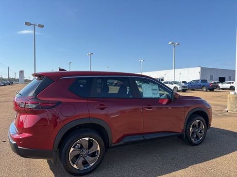 New 2026 Nissan Rogue SV image 4