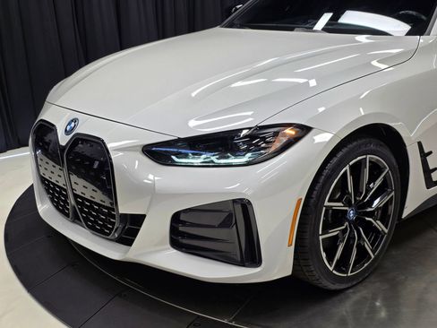 Used 2023 BMW i4 eDrive40 w/ M Sport Package image 50