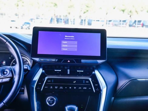 Certified 2024 Toyota Venza Nightshade image 16