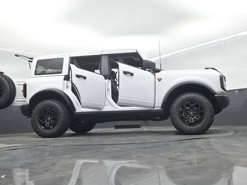 New 2026 Ford Bronco Badlands AWD/4WD image 76