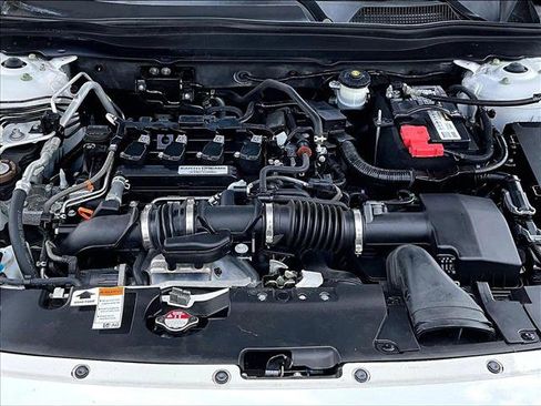 Used 2019 Honda Accord Sport image 11