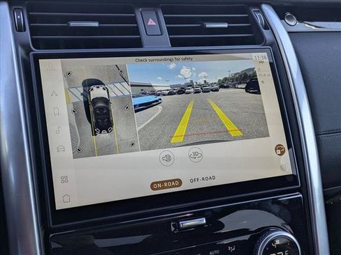 New 2026 Land Rover Discovery S AWD/4WD image 13