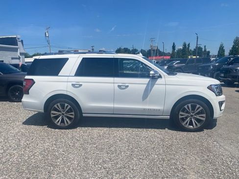 Used 2021 Ford Expedition Platinum image 7