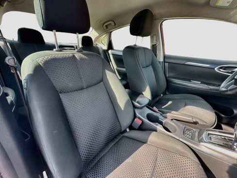 Used 2019 Nissan Sentra SR FWD image 26