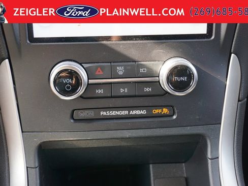 Used 2024 Ford Edge SE AWD/4WD image 19