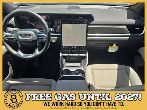 New 2026 GMC Terrain Elevation w/ Elevation Premium Package AWD/4WD image 11