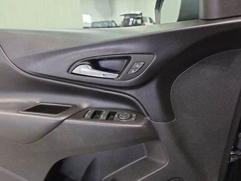 Used 2023 Chevrolet Equinox LT AWD/4WD image 20