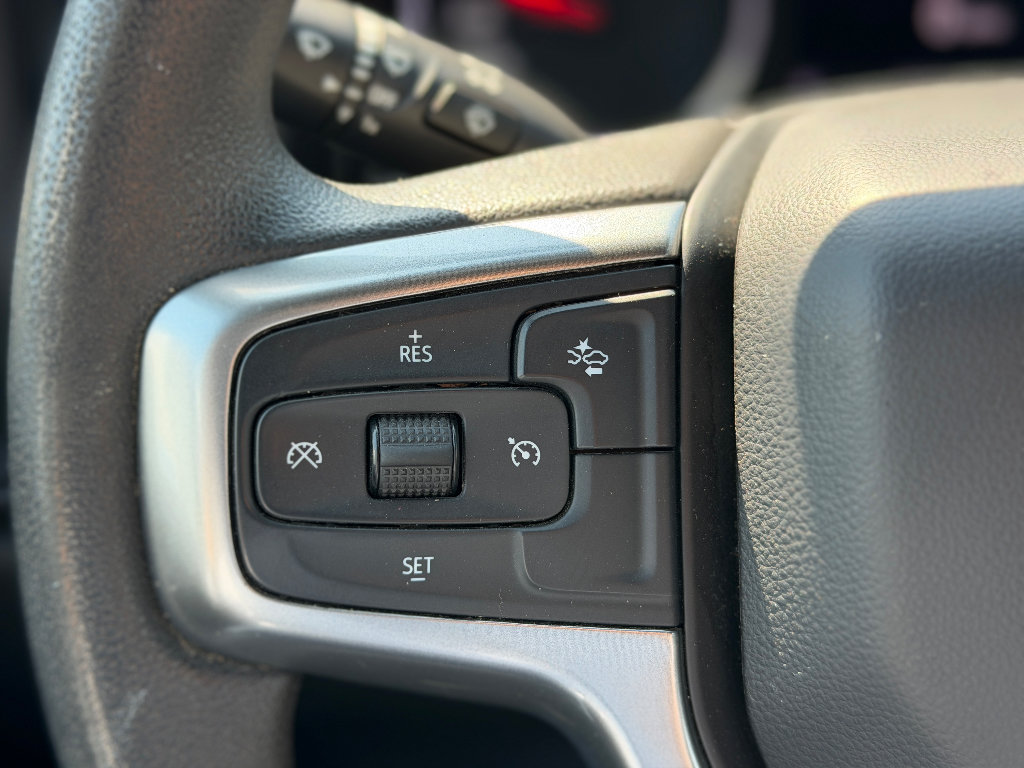 Used 2021 Chevrolet Silverado 1500 Custom Trail Boss w/ Safety Confidence Package AWD/4WD image 9
