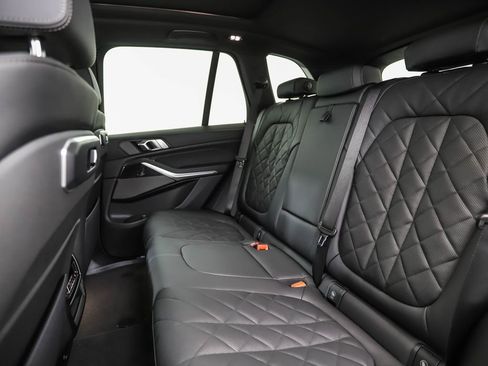 New 2026 BMW X5 xDrive40i w/ M Sport Package image 21