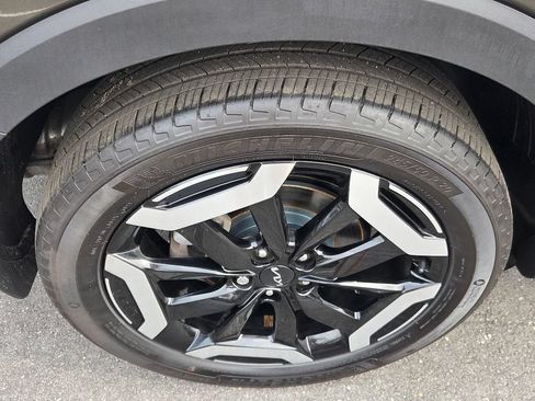 Used 2023 Kia Telluride EX AWD/4WD image 9