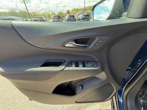 Certified 2023 Chevrolet Equinox RS w/ LPO, Floor Liner Package FWD image 12