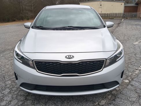 Used 2017 Kia Forte LX image 7