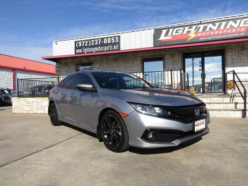 Used 2019 Honda Civic Sport image 6