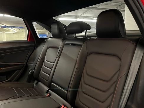 Certified 2023 Volkswagen Jetta GLI Autobahn w/ GLI Black Package FWD image 21