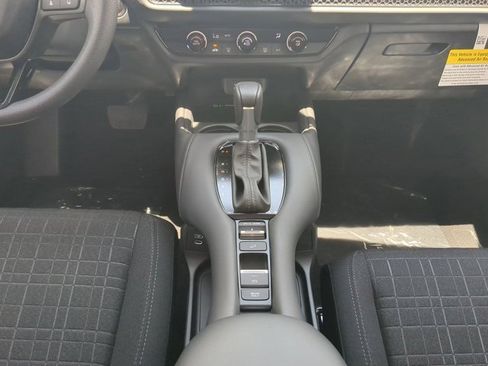 New 2026 Honda HR-V LX image 17
