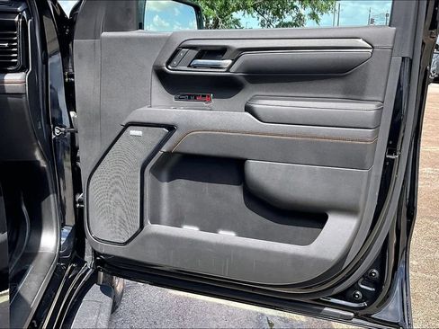 Used 2023 GMC Sierra 1500 AT4 w/ AT4 Premium Package AWD/4WD image 29