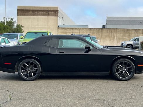 Used 2021 Dodge Challenger SXT w/ Blacktop Package image 5
