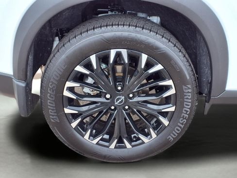 New 2026 Nissan Rogue SV FWD image 9