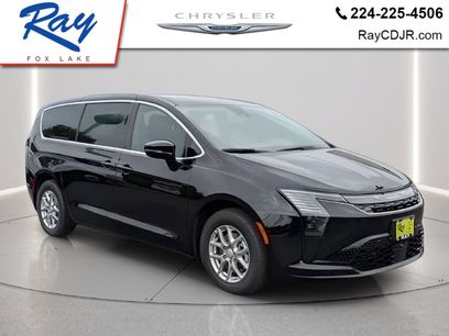 New 2027 Chrysler Pacifica Select