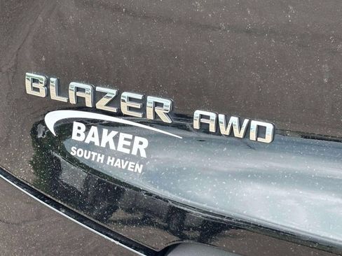 Used 2023 Chevrolet Blazer LT AWD/4WD image 31