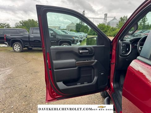 Used 2019 Chevrolet Silverado 1500 LT Trail Boss AWD/4WD image 13