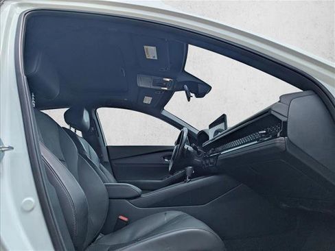 Used 2023 Honda Accord Sport image 15