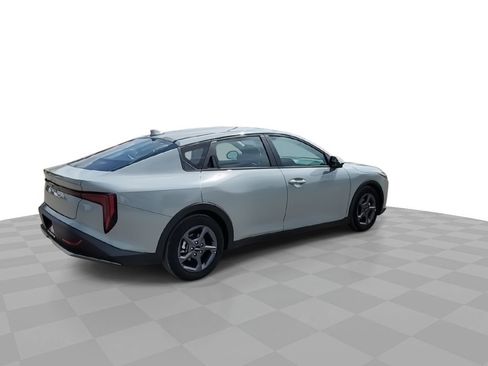 Used 2025 Kia K4 FWD image 8