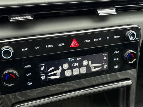 New 2026 Genesis GV80 3.5T Prestige image 18