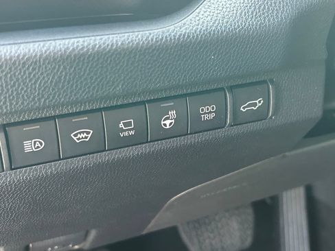 Used 2023 Toyota RAV4 XSE AWD/4WD image 28