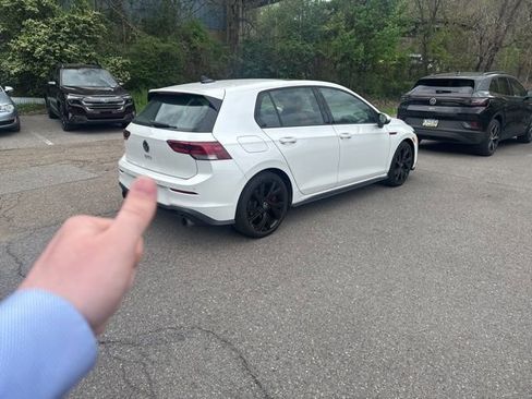 Used 2022 Volkswagen GTI SE image 8