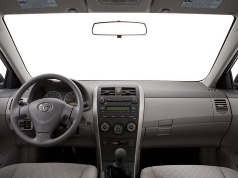 Used 2010 Toyota Corolla LE w/ All Weather Guard Pkg FWD image 7