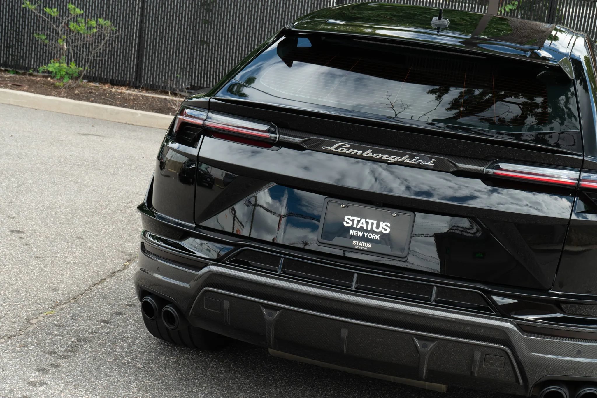 Used 2024 Lamborghini Urus Performante AWD/4WD image 12