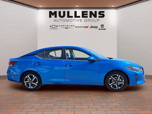 Used 2024 Nissan Sentra SV image 4