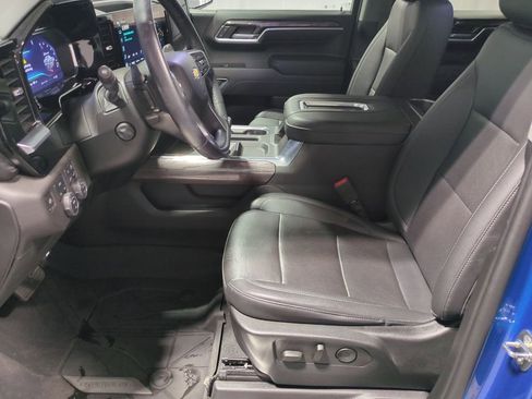 Used 2022 Chevrolet Silverado 1500 LTZ w/ LTZ Convenience Package II image 20