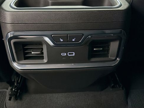 Used 2025 GMC Sierra 1500 Denali w/ Denali Reserve Package image 27