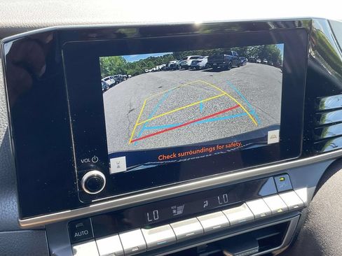 Used 2025 Toyota Camry LE FWD image 24