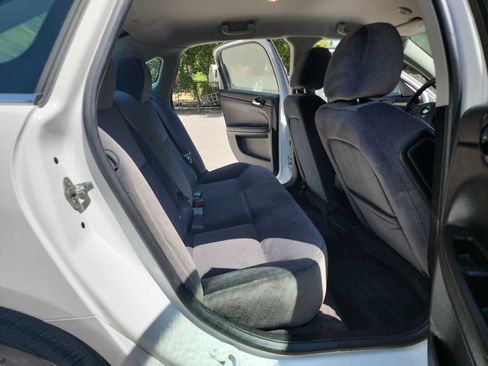 Used 2014 Chevrolet Impala Limited LS FWD image 30