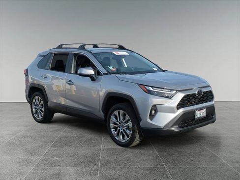 Certified 2024 Toyota RAV4 XLE Premium image 7