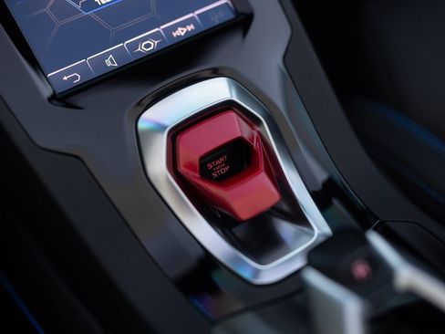 Used 2020 Lamborghini Huracan EVO image 38