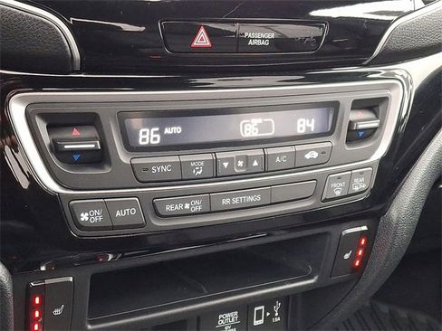 Used 2023 Honda Ridgeline Black Edition image 16