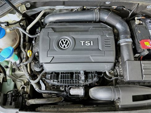 Used 2016 Volkswagen Passat 1.8T S FWD image 30
