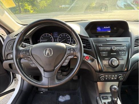 Used 2014 Acura ILX FWD image 12