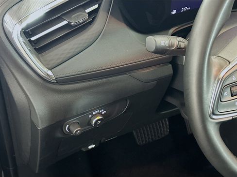 Used 2025 Buick Encore GX Preferred image 17