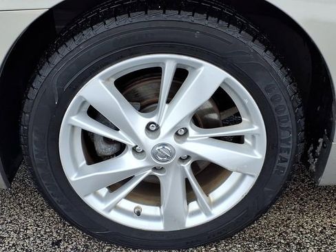 Used 2013 Nissan Altima 2.5 SV image 11