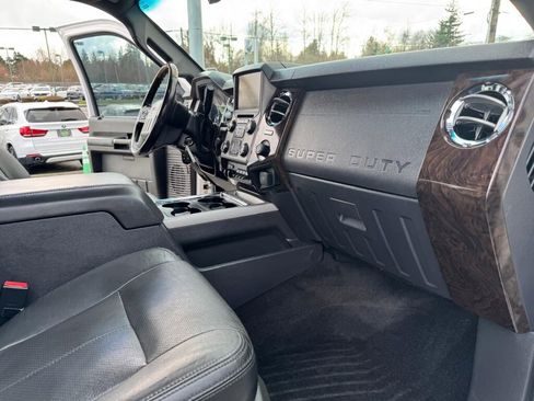 Used 2015 Ford F250 Platinum w/ FX4 Off-Road Package image 15