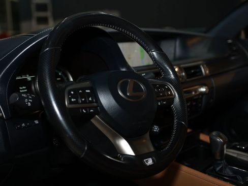 Used 2018 Lexus GS 350 F Sport image 25