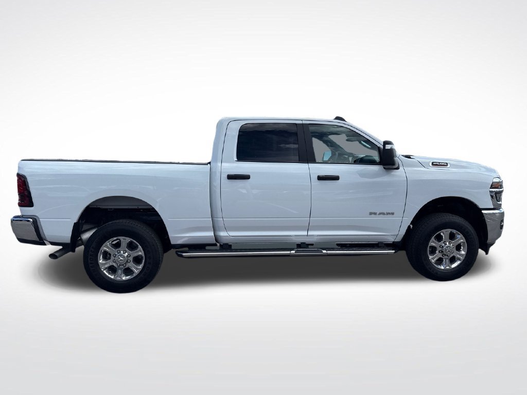 Used 2026 RAM 2500 Big Horn AWD/4WD image 8